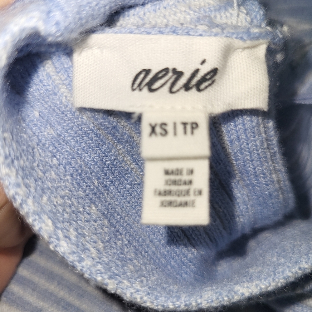 aerie crop top , blue and white, XS